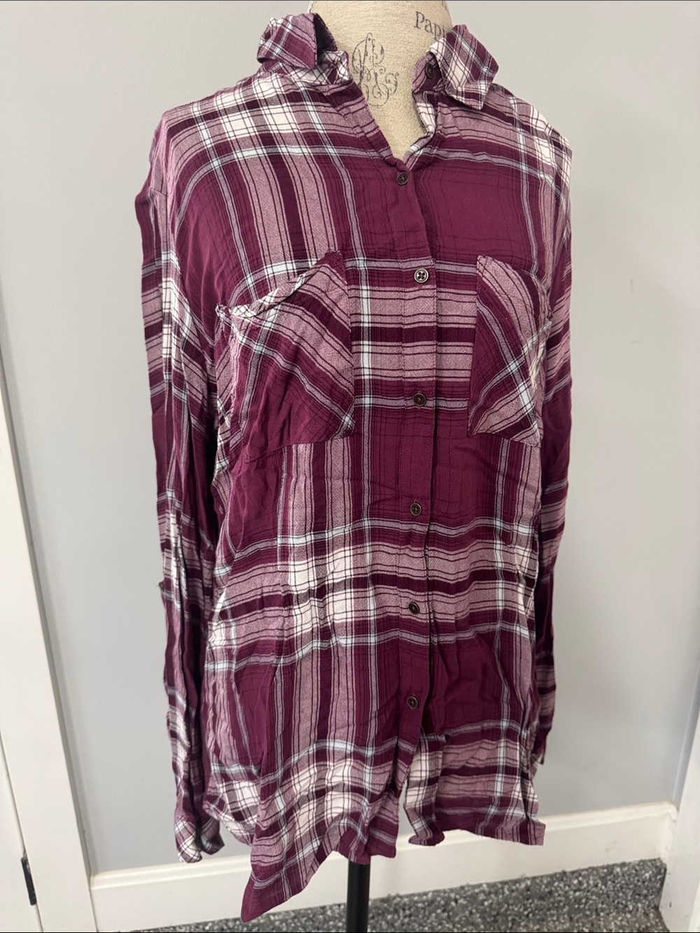 Knox Rose Plum Plaid Button-Up Shirt with solid back detail - XL